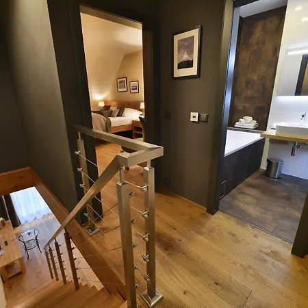 Hotel Rezidence Pihel 4*
