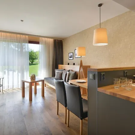 Отель Rezidence Pihel 4*