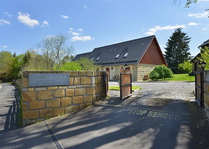 Rezidence Pihel Hotell 4*