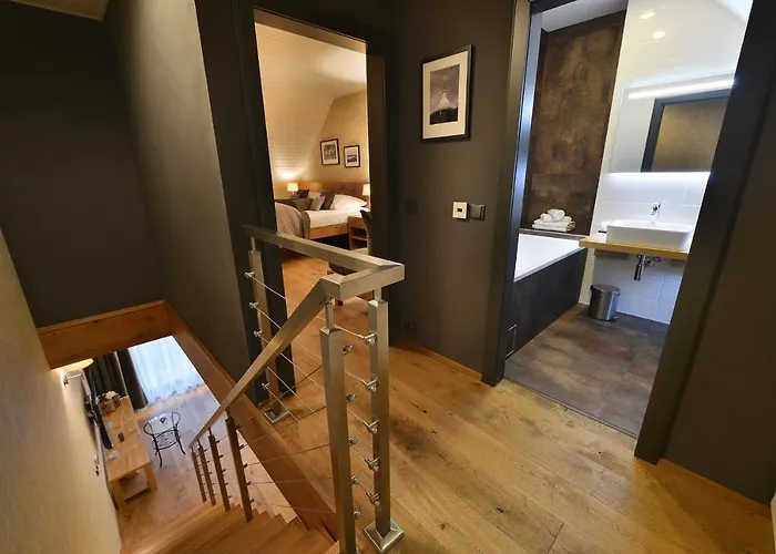 Hotell Rezidence Pihel 4*